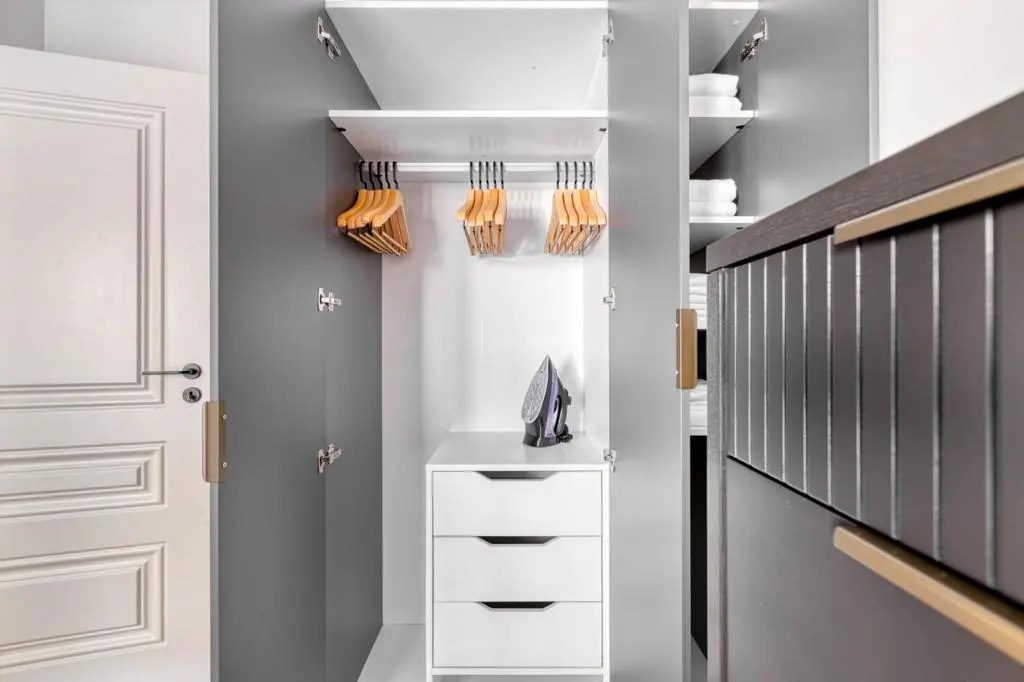 Closet